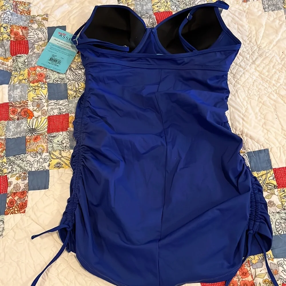 Assets By Spanx new tag
